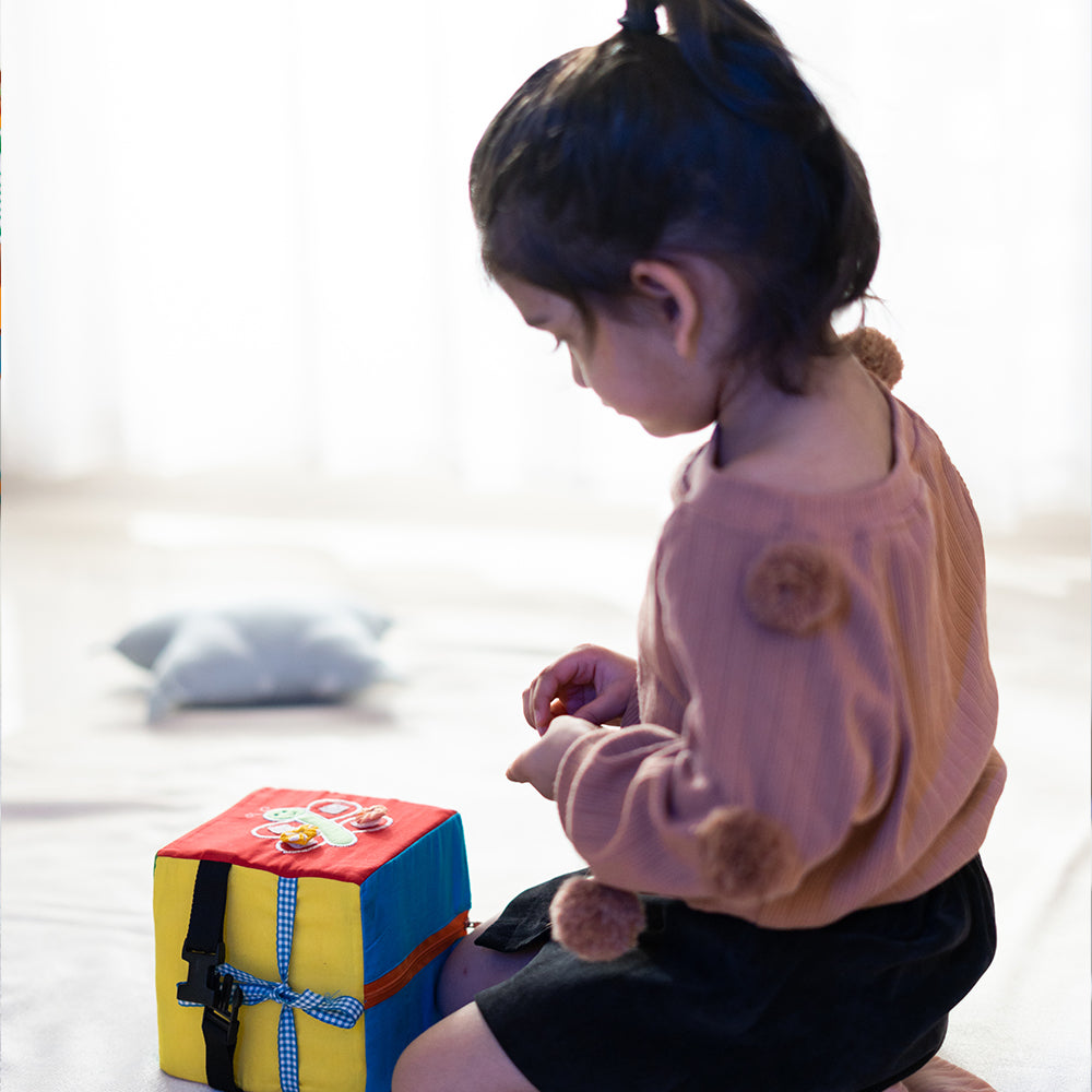 Montessori Motor Skill Cube (1.5- 5 years)