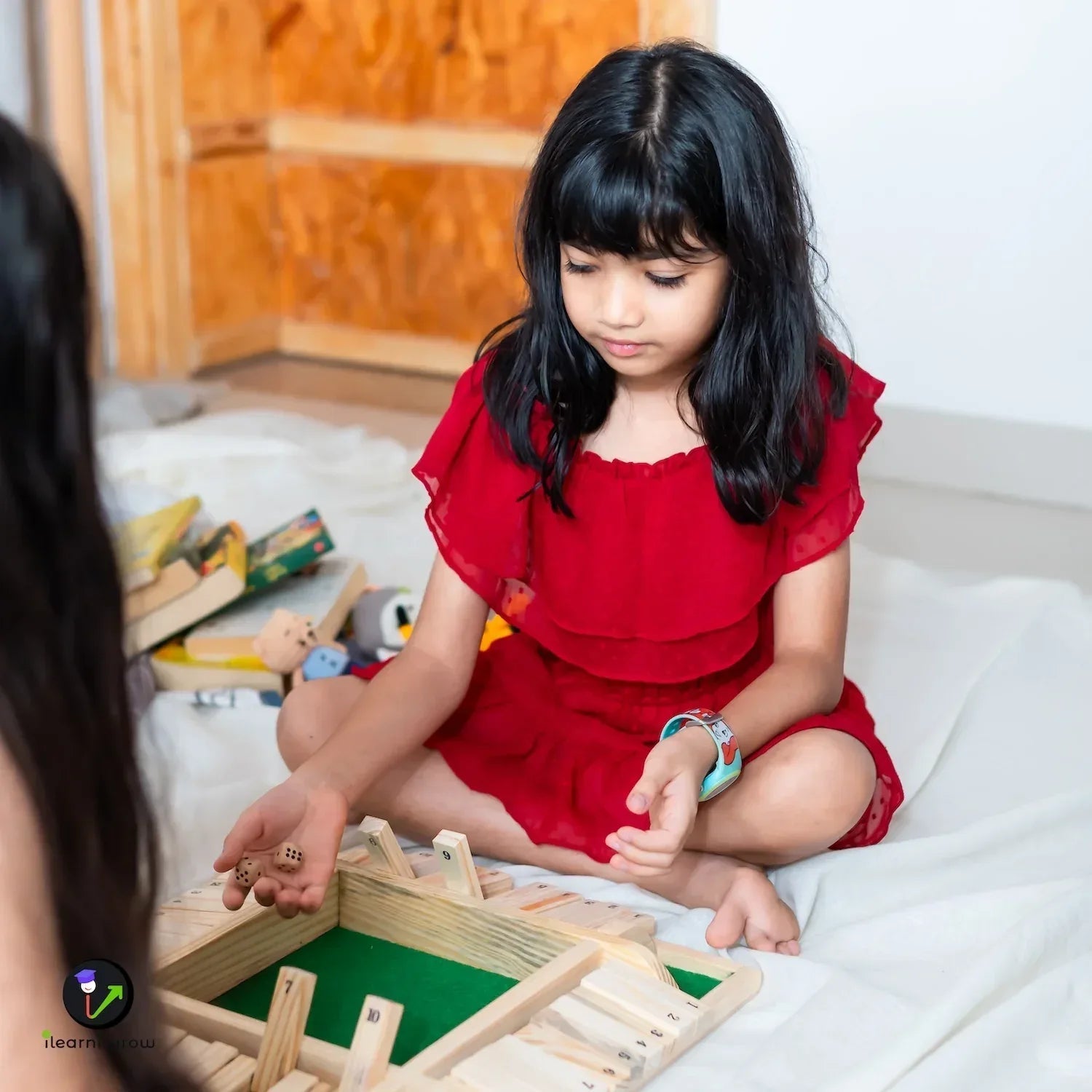 iLearnNGrow Shut The Box – Classic Wooden Shut the Box Dice Game