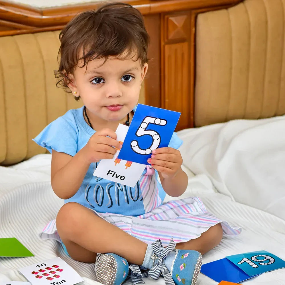 iLearnNGrow Baby’s First Numbers Flash Cards – Numeracy Flashcard Set for Kids